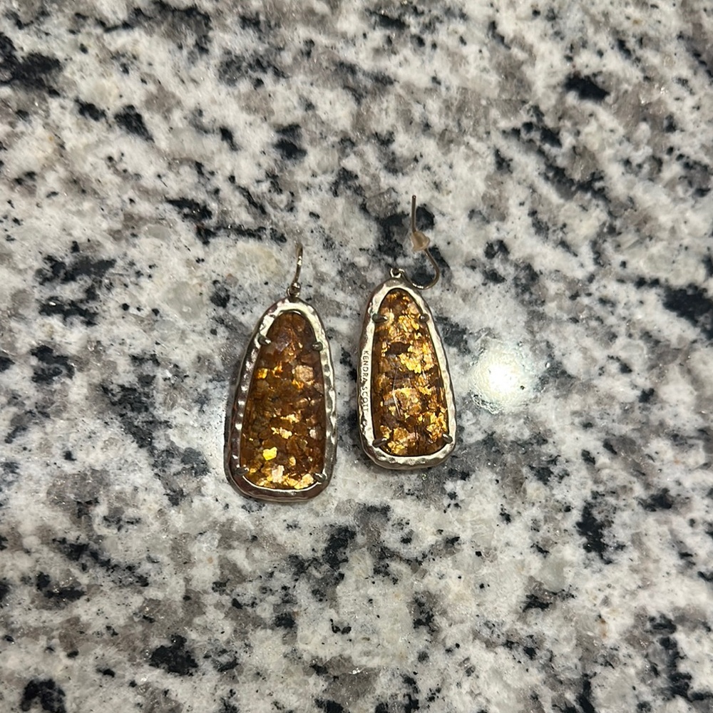 Kendra Scott Lyn Statement drop earrings in crushed Gold Mica